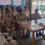 मुफस्सिल थाना में पुलिसकर्मियों की बैठक, अनुशासन और बेहतर पुलिसिंग पर जोर