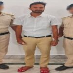 बांका में बिजली अभियंता और पूर्णिया में राजस्व कर्मचारी रिश्वत लेते गिरफ्तार