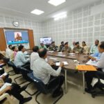 पूर्व नक्सल प्रभावित क्षेत्रों में विकास को नई रफ्तार, इको टूरिज्म और स्वरोजगार पर होगा विशेष फोकस : डीएम