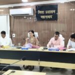 जहानाबाद आधुनिक ऑडिटोरियम 31 अक्टूबर तक हर हाल में पूरा करने का निर्देश, डीएम ने की विकास योजनाओं की समीक्षा