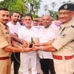 स्वतंत्रता दिवस पर पुलिस-पब्लिक वॉलीबॉल मैच में दिखा रोमांच, पुलिस टीम ने दर्ज की जीत