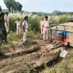 ढाढर नदी से अवैध बालू लदे दो ट्रैक्टर जब्त, कार्रवाई की भनक लगते ही बालू माफिया फरार