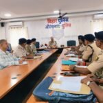 आईजी विकास वैभव ने औरंगाबाद पुलिस के साथ की समीक्षा बैठक, अपराध नियंत्रण और कानून-व्यवस्था की समीक्षा