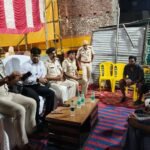 काली पूजा और विजयादशमी को लेकर कुड़वा बाजार में शांति समिति की बैठक, उपद्रवियों पर होगी कार्रवाई